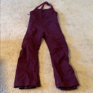 Burton woman’s snowboarding overalls bid pants